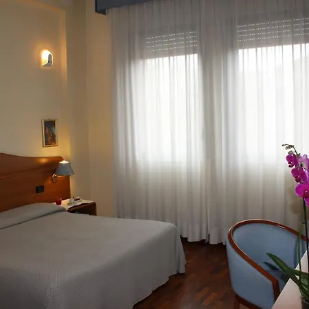 酒店 德埃斯特伊尔杜卡酒店 费拉拉