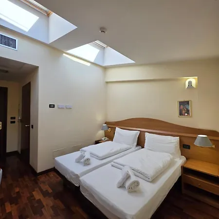 Il Duca D'este 4* Ferrara