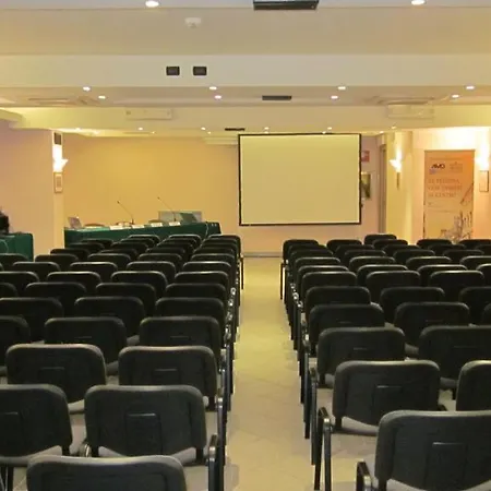 Il Duca D'este Hotel 4*